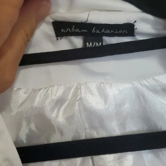 Urban behavior jacket size medium - Picture 2 of 4